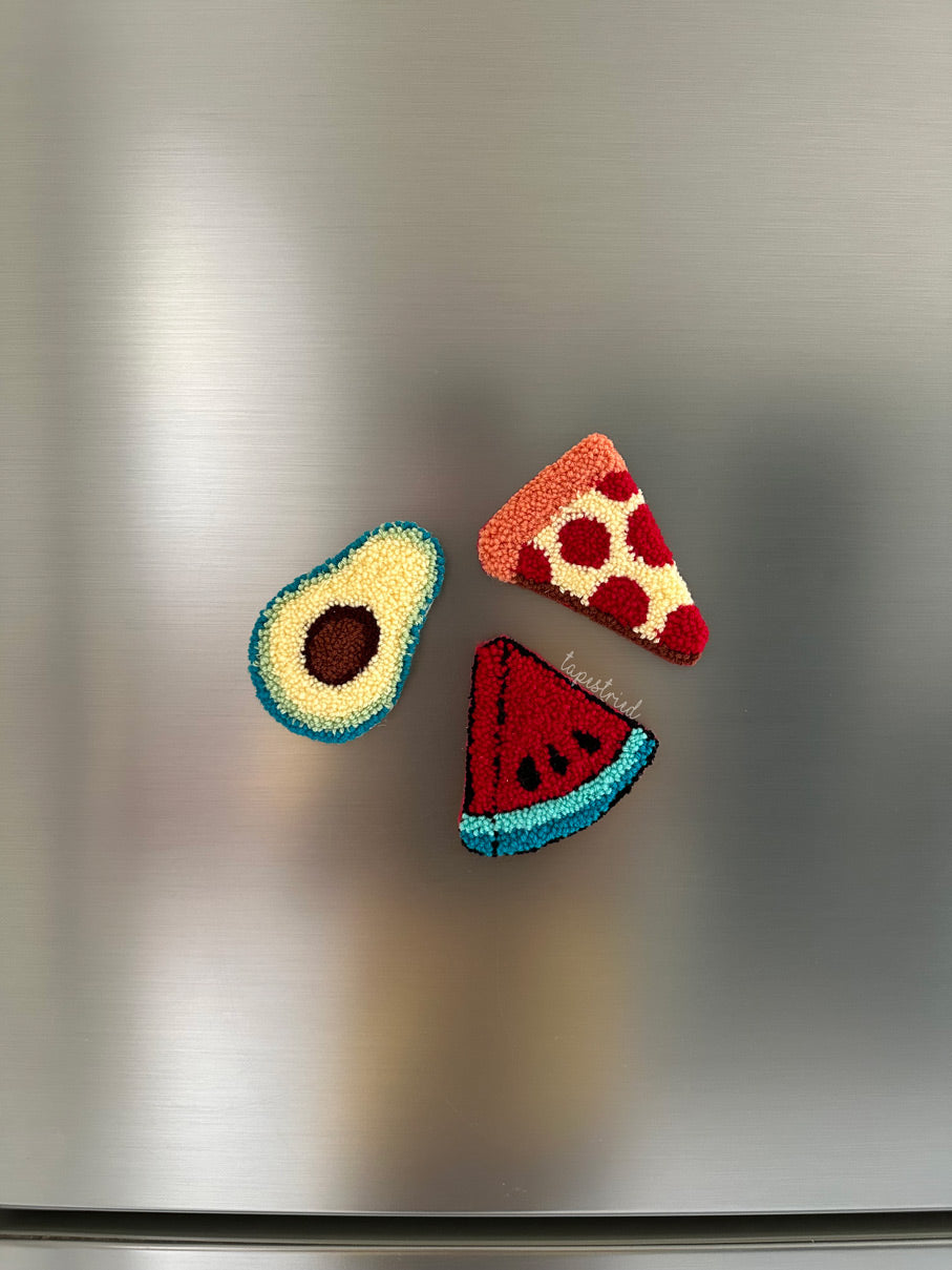 Avocado Magnet