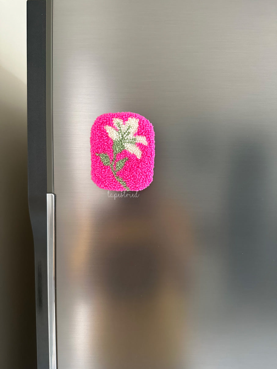 Lily Magnet
