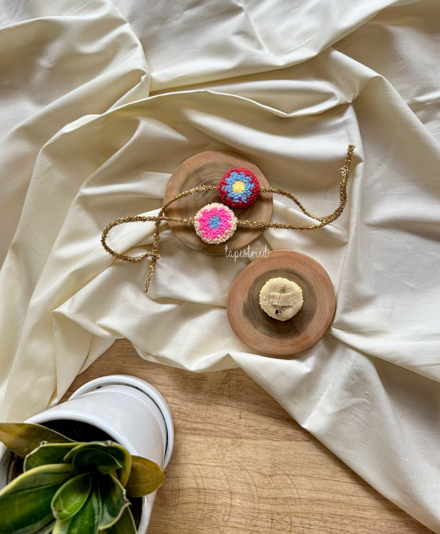 Circle Bloom Rakhi